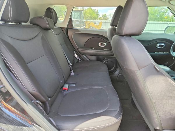 2015 KIA SOUL GL(Middle-low grade)