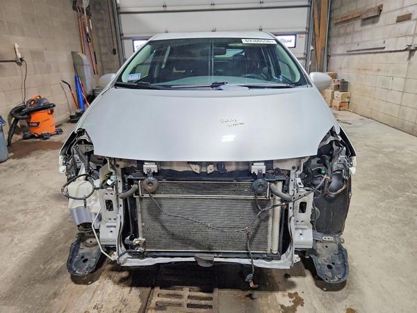 2013 TOYOTA PRIUS — DIRF