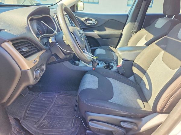2018 JEEP CHEROKEE