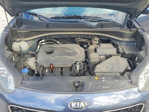 2018 KIA SPORTAGE QL — Engine bay