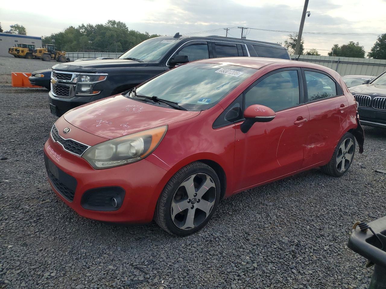 2013 KIA RIO 5-DOOR — Front 3/4