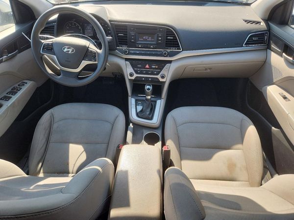 2017 HYUNDAI ELANTRA SE Base