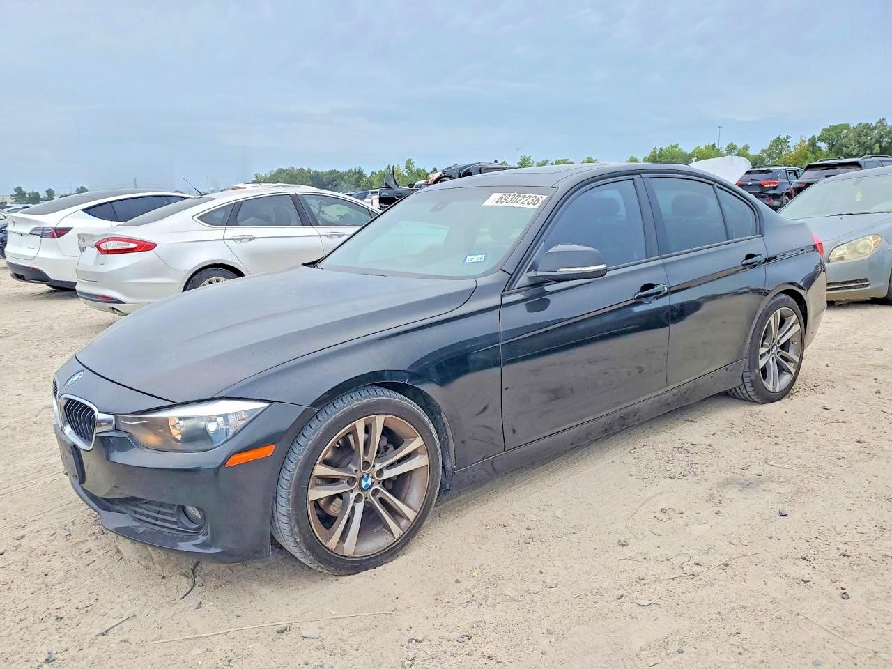 2013 BMW 328 — Front 3/4