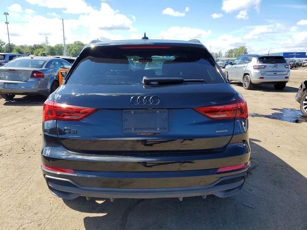 2024 AUDI Q3 — DIRR