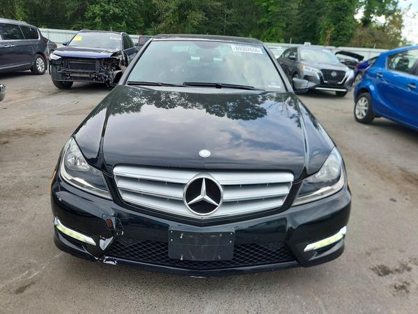 2013 MERCEDES-BENZ C