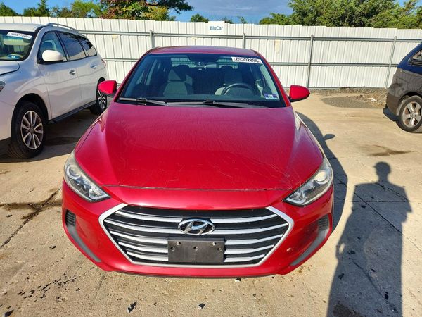 2017 HYUNDAI ELANTRA