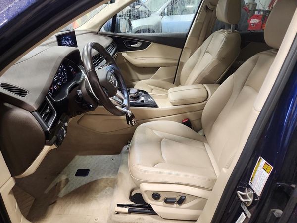 2019 AUDI Q7 quattro Prestige — DENT