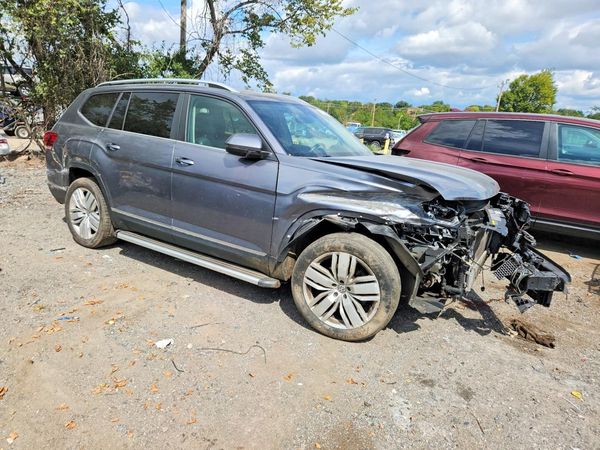 2019 VOLKSWAGEN ATLAS — Passenger 3/4