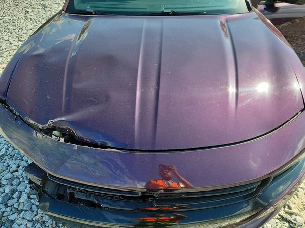 2020 DODGE CHARGER SXT — Engine bay