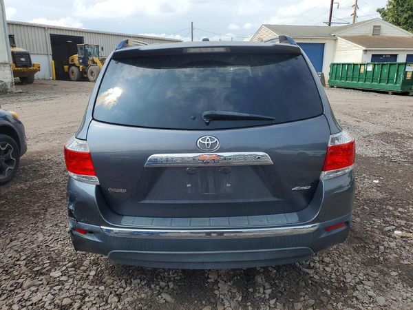2013 TOYOTA HIGHLANDER Base/Hybrid
