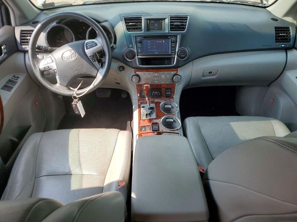 2013 TOYOTA HIGHLANDER Base/Hybrid