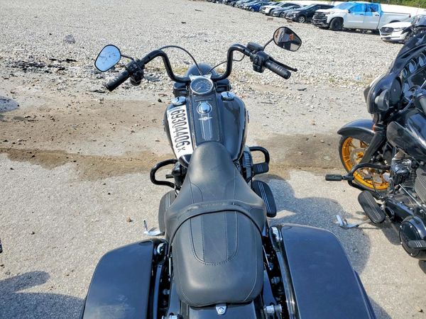 2025 HARLEY-DAVIDSON FL