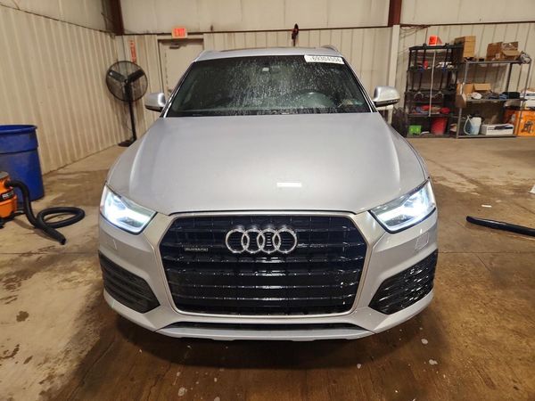 2018 AUDI Q3