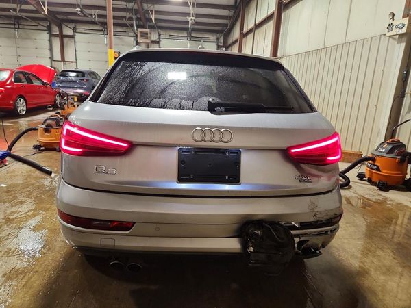 2018 AUDI Q3