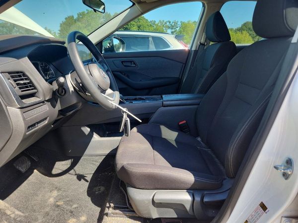 2023 NISSAN ROGUE S — DENT