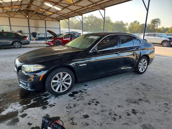 2016 BMW 528 — Front 3/4