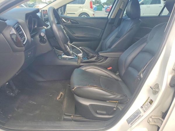 2014 MAZDA 3 — DENT