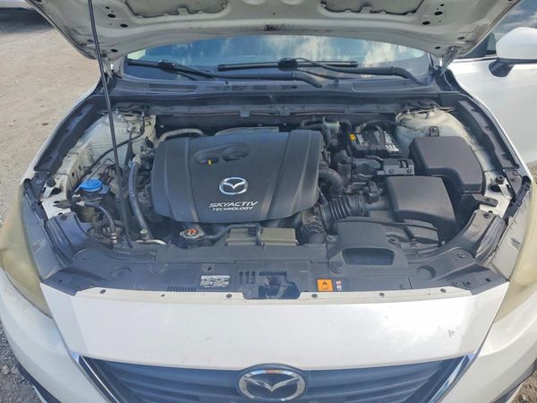 2014 MAZDA 3 — Engine bay