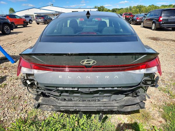 2026 HYUNDAI ELANTRA — DIRR