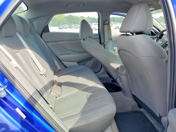 2024 HYUNDAI ELANTRA — DSFA — Front 3/4