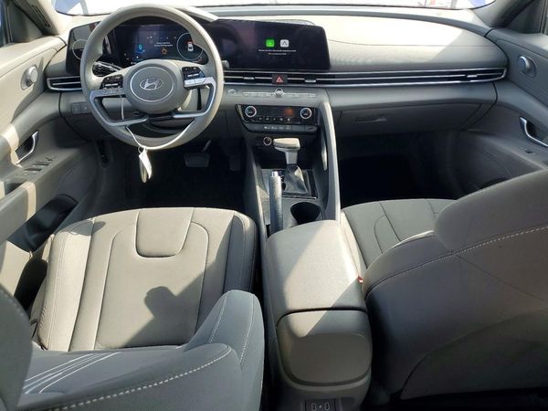 2024 HYUNDAI ELANTRA SEL — DIRR