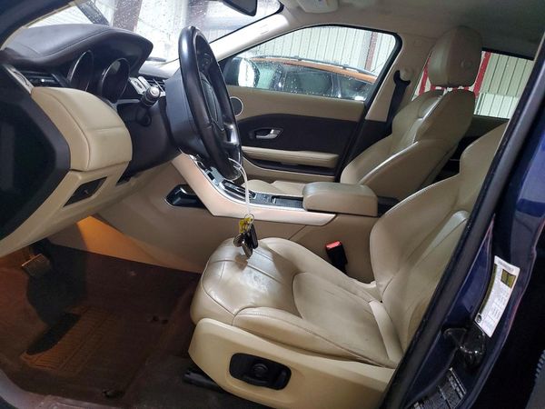 2016 LAND ROVER RANGEROVER SE