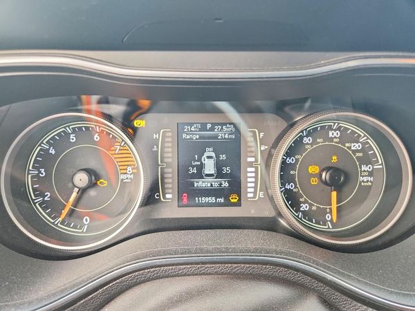 2019 JEEP CHEROKEE — ODOM