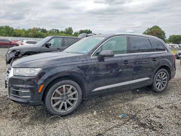 2019 AUDI Q7 — Front 3/4