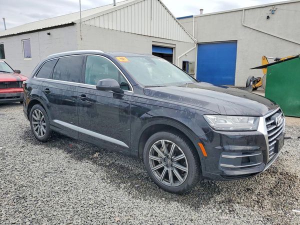 2019 AUDI Q7 — Passenger 3/4