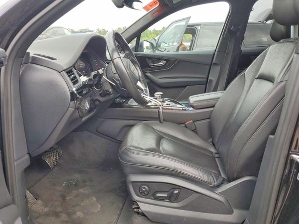 2019 AUDI Q7 — DENT