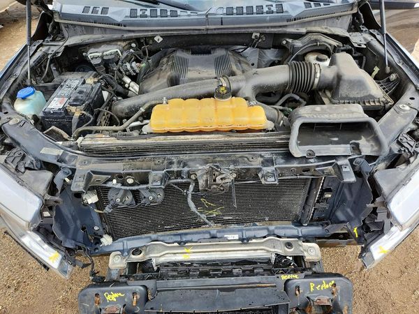 2018 FORD F150 — Engine bay
