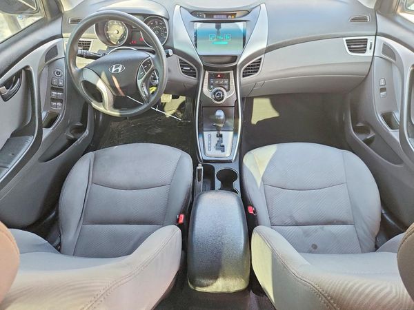 2013 HYUNDAI ELANTRA — CKPT