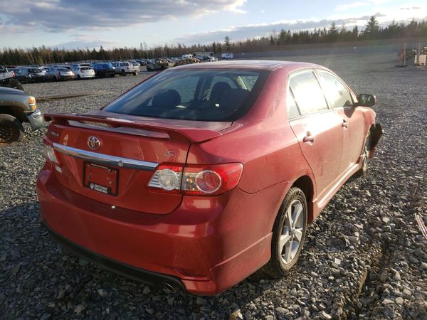 2013 TOYOTA COROLLA