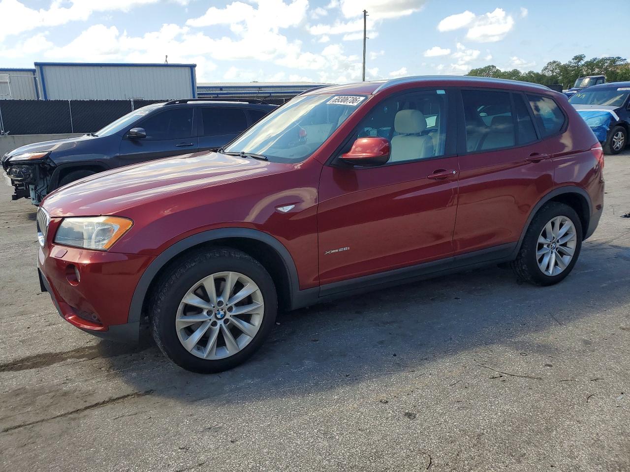 2014 BMW X3 — Front 3/4