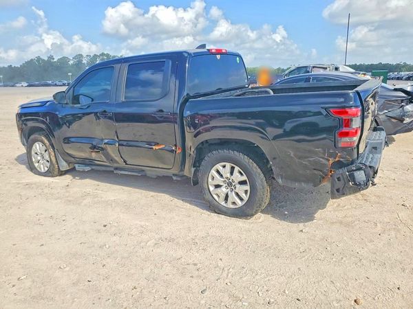 2022 NISSAN FRONTIER Crew Cab