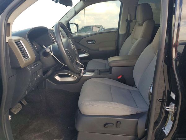 2022 NISSAN FRONTIER Crew Cab