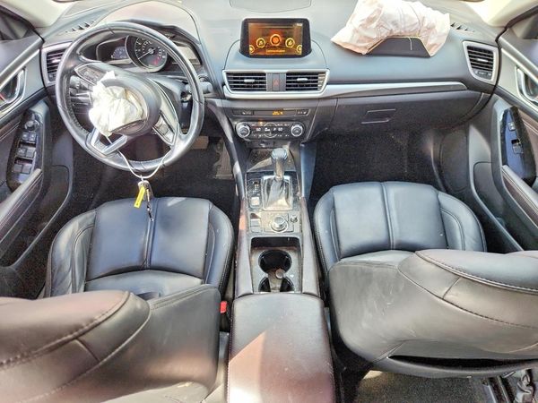 2017 MAZDA 3 — CKPT