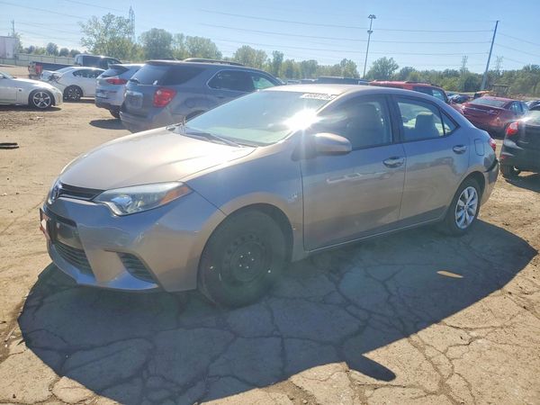 2015 TOYOTA COROLLA — DSFA — Front 3/4