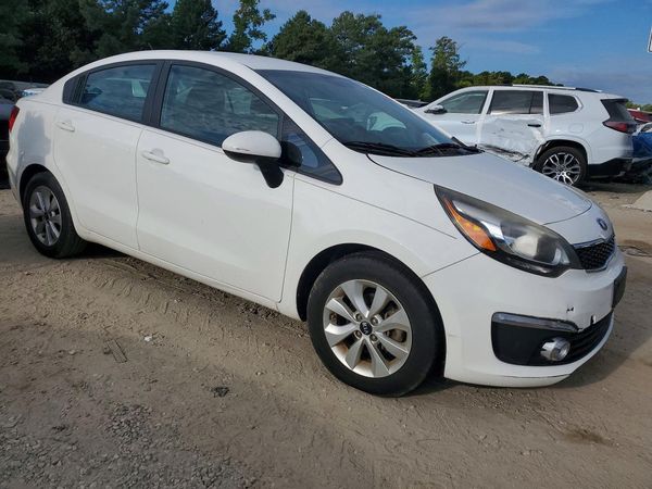 2016 KIA RIO LX A/T Power Pkg — Passenger 3/4