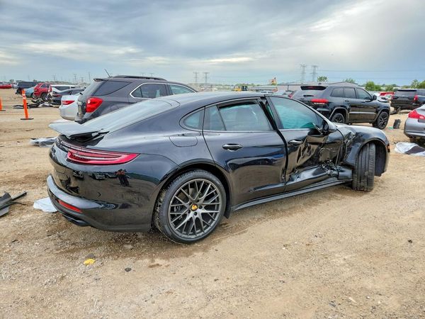 2018 PORSCHE PANAMERA — PSRA