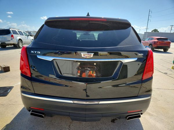 2017 CADILLAC XT5 — DIRR