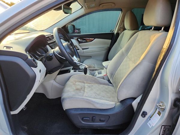 2019 NISSAN ROGUE — DENT