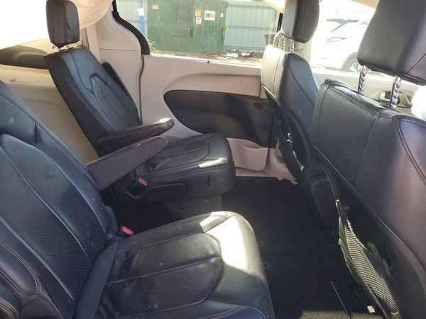 2020 CHRYSLER PACIFICA Touring L — PSRS