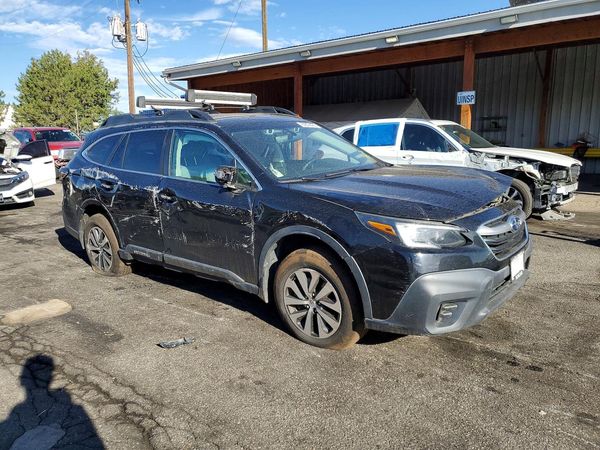 2020 SUBARU OUTBACK Premium — Passenger 3/4