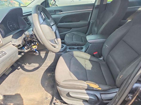 2020 HYUNDAI ELANTRA — DENT