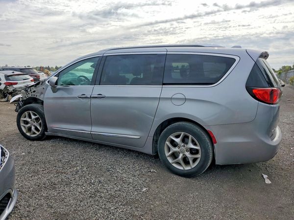 2018 CHRYSLER PACIFICA Touring L Plus — DSRA