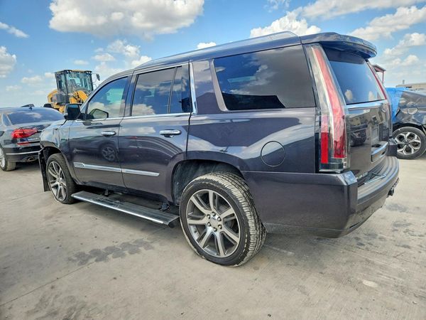 2016 CADILLAC ESCALADE — DSRA