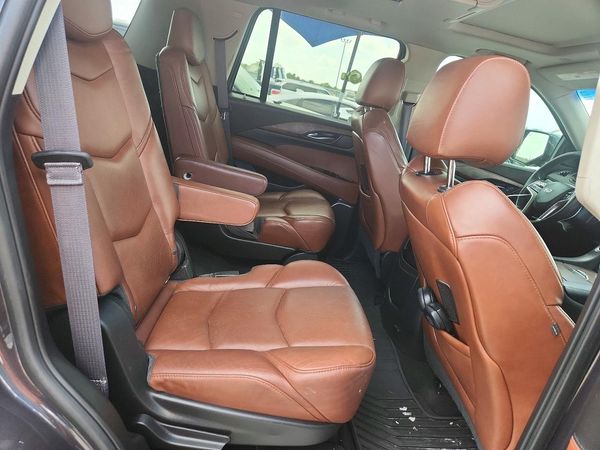 2016 CADILLAC ESCALADE — PSRS