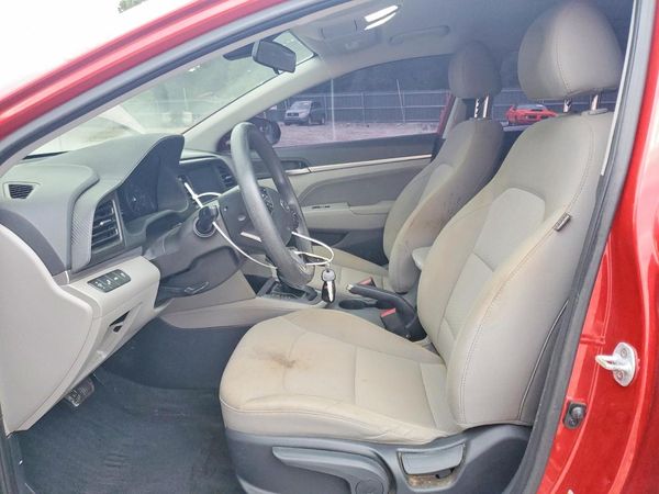 2020 HYUNDAI ELANTRA — DENT
