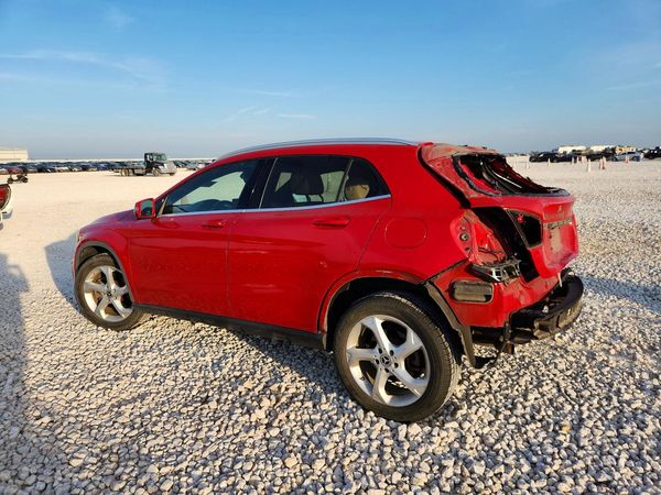 2018 MERCEDES-BENZ GLA — DSRA